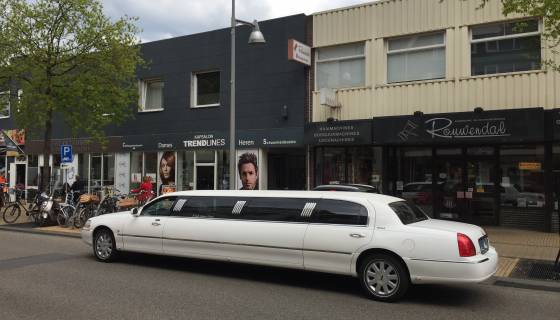 Limousine huren in Apeldoorn